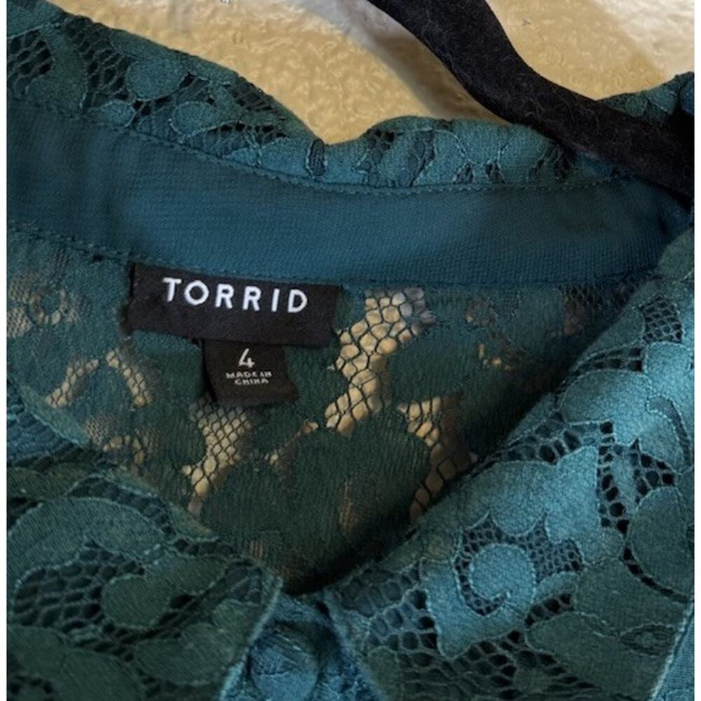 Torrid Plus 4/4X Green Lace Long Sleeve Button Down Blouse Cotton Blend - Picture 7 of 8